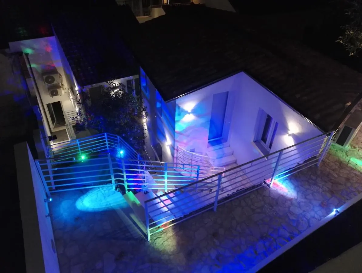 Casa Leone Apartment Buggerru Italy